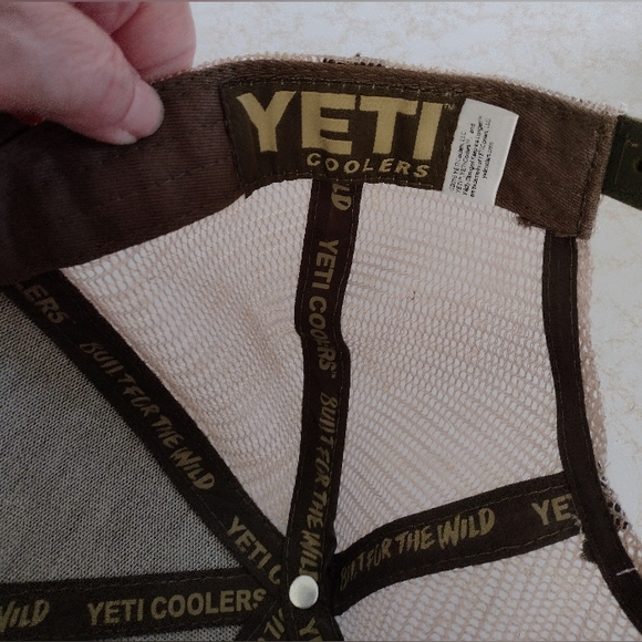 YETI snap back trucker hat. Sage or khaki green color.NWOT - Picture 7 of 9